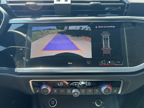 Certified 2025 Audi Q3 2.0T Premium AWD/4WD image 25