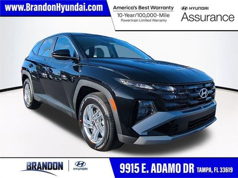 New 2026 Hyundai Tucson SE image 1