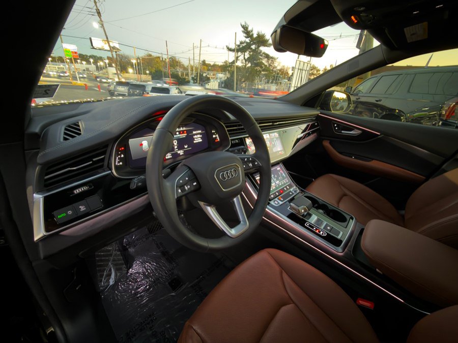 Used 2023 Audi Q8 Premium Plus w/ Premium Plus Package AWD/4WD image 28