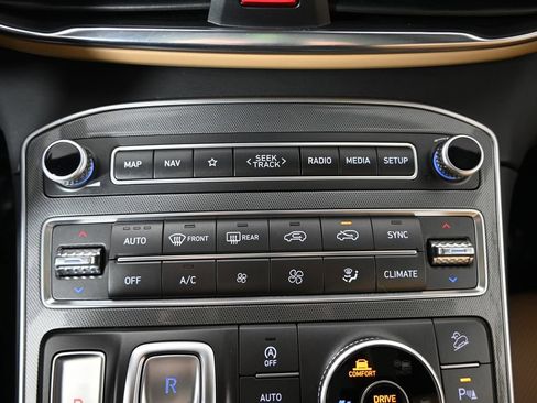 Used 2023 Hyundai Santa Fe Calligraphy AWD/4WD image 30
