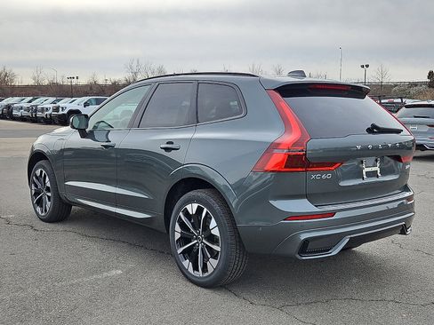 New 2026 Volvo XC60 T8 Plus w/ Protection Package Premier image 4