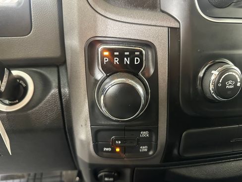 Used 2018 RAM 1500 Express w/ Express Value Package AWD/4WD image 26