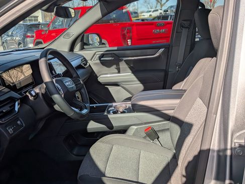 Certified 2025 GMC Acadia Elevation image 16