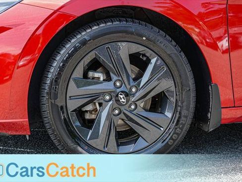 Used 2022 Hyundai Elantra SEL FWD image 16