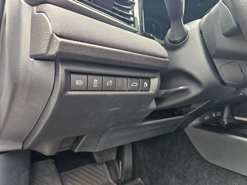 Used 2026 Toyota Camry LE w/ Preferred Package 2 (TMS) FWD image 21