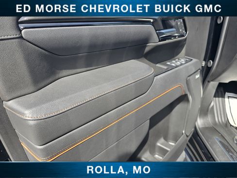 Used 2026 GMC Sierra 2500 AT4 AWD/4WD image 15