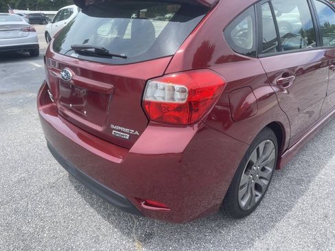 Used 2012 Subaru Impreza 2.0i Sport Premium AWD/4WD image 10