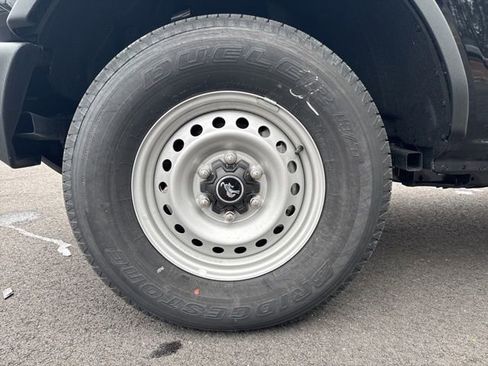 New 2025 Ford Bronco 4-Door AWD/4WD image 9
