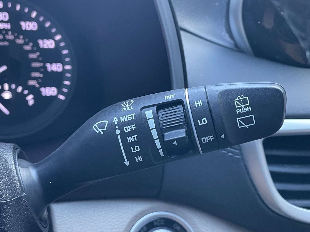 Used 2019 Hyundai Tucson Limited w/ Cargo Package FWD image 23