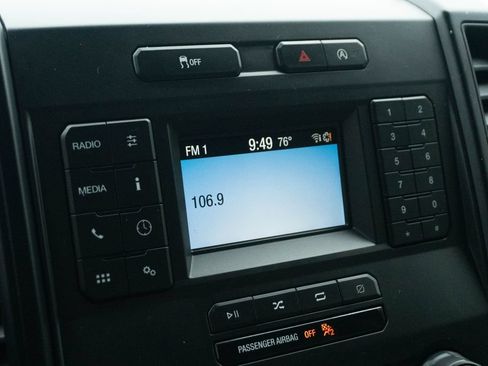 Used 2020 Ford F150 XL w/ Equipment Group 101A Mid RWD image 24
