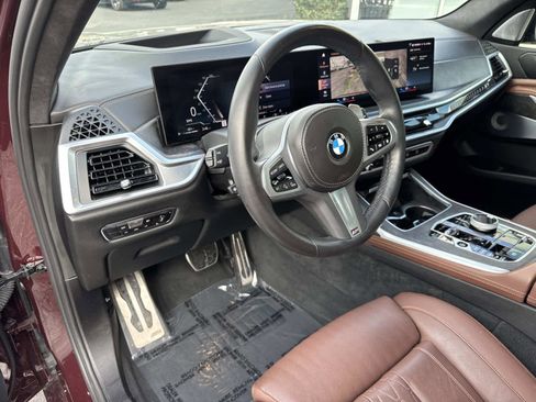Certified 2023 BMW X7 xDrive40i w/ M Sport Package image 23