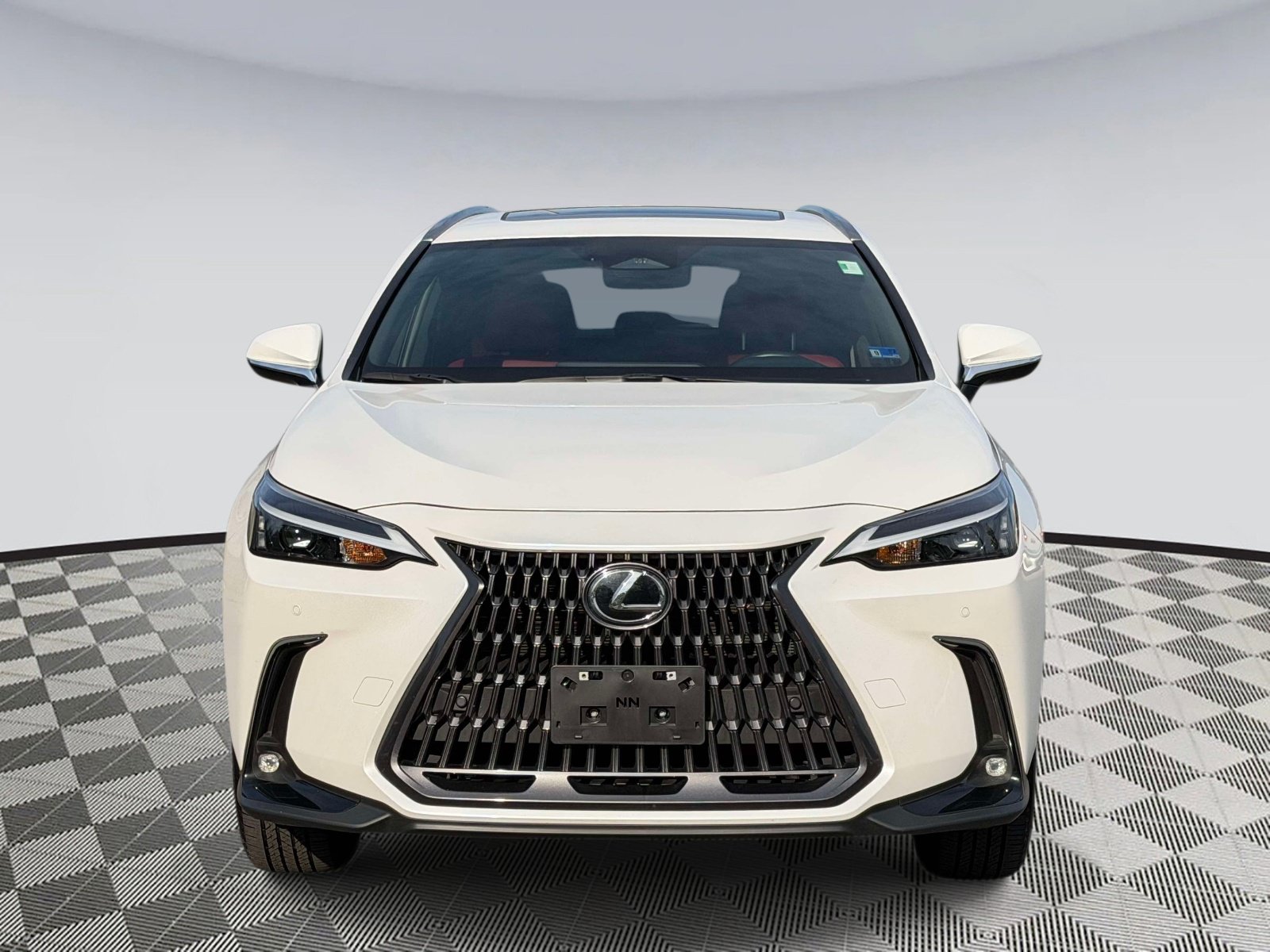 Used 2025 Lexus NX 350h AWD w/ Premium Package image 6