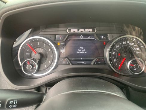 New 2026 RAM 1500 Big Horn AWD/4WD image 17