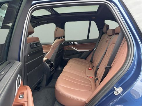 Used 2020 BMW X5 xDrive40i w/ Executive Package AWD/4WD image 14