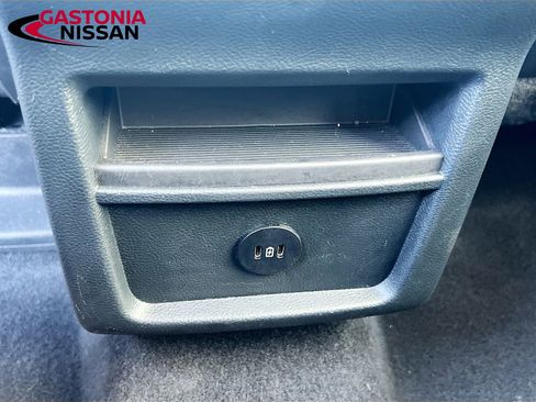 Used 2024 Ford Edge SEL image 31