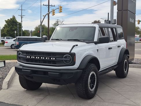 Used 2023 Ford Bronco 4-Door w/ Sasquatch Package AWD/4WD image 10