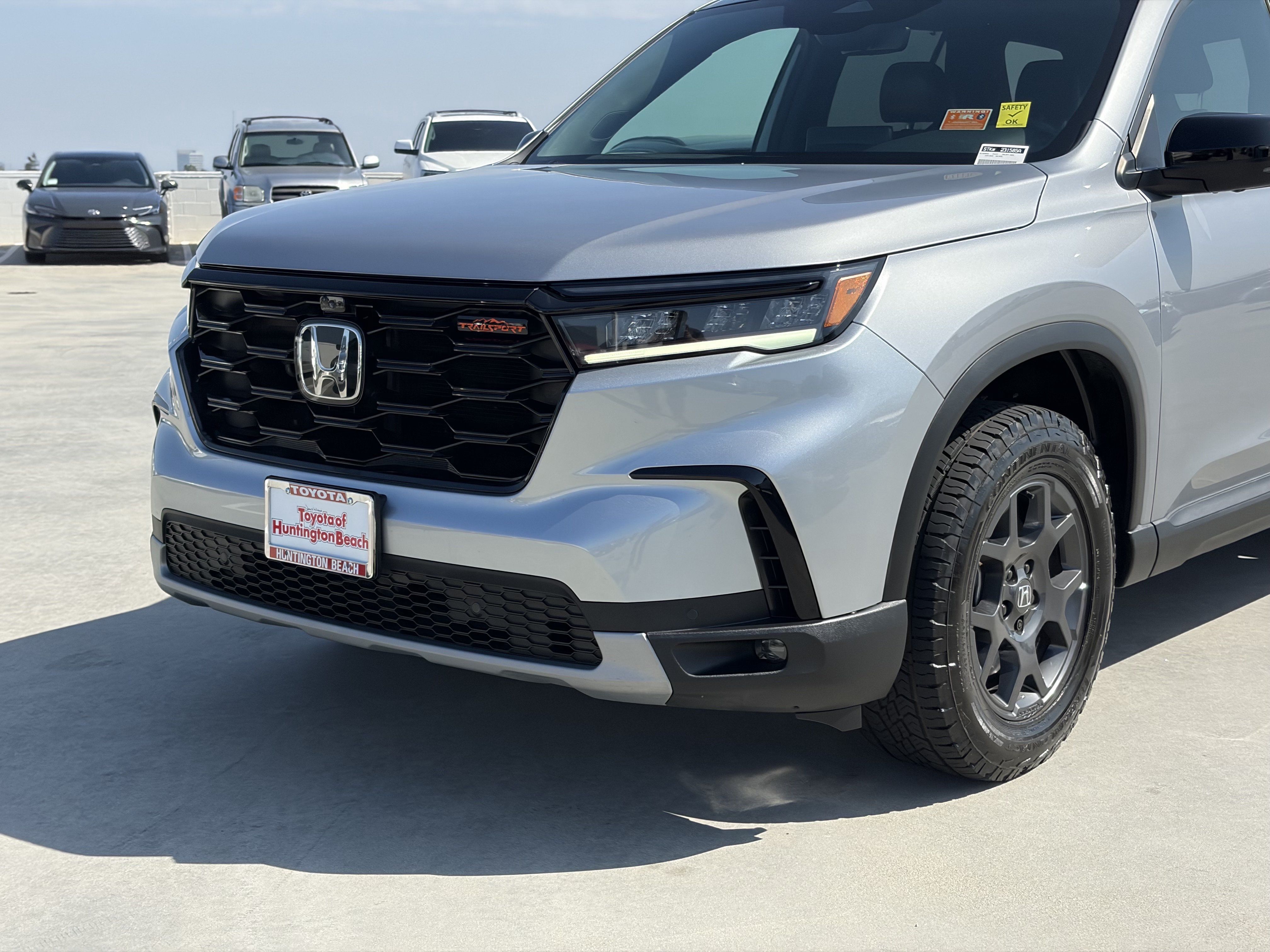 Used 2025 Honda Pilot TrailSport image 7