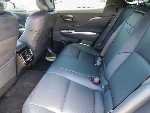 Certified 2025 Toyota Crown AWD/4WD image 18