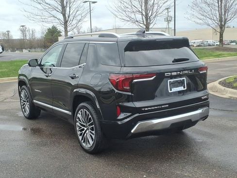 Used 2026 GMC Terrain Denali image 6