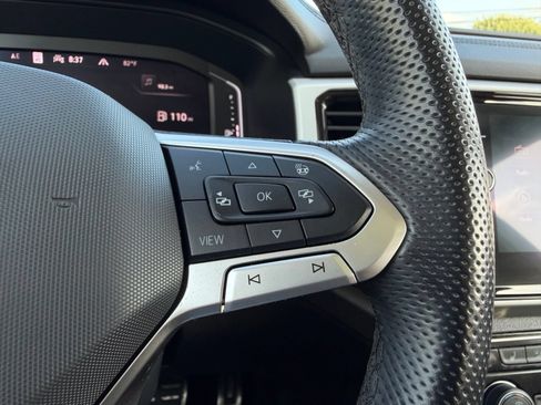 Used 2022 Volkswagen Atlas SEL R-Line AWD/4WD image 26