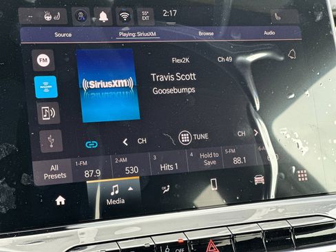 New 2026 Jeep Compass Latitude image 18