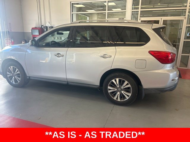 Used 2017 Nissan Pathfinder S AWD/4WD image 13
