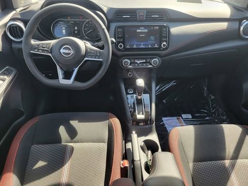 New 2025 Nissan Versa SR w/ Trunk Package FWD image 22
