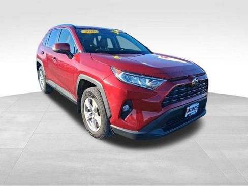 Used 2019 Toyota RAV4 XLE image 4
