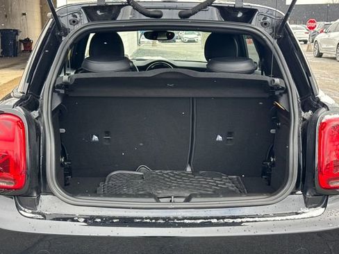 Certified 2023 MINI Cooper SE image 17