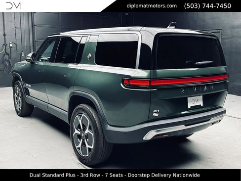 Used 2024 Rivian R1S Adventure AWD/4WD image 3