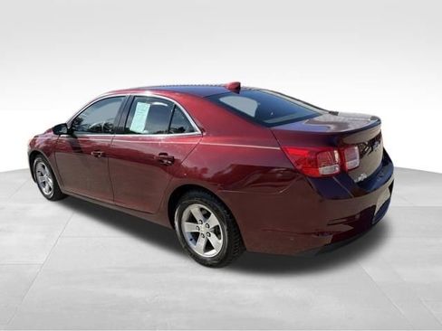 Used 2016 Chevrolet Malibu LT image 5