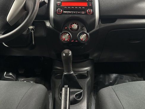 Used 2014 Nissan Versa Note S FWD image 22