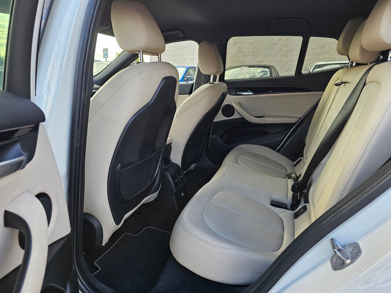 Used 2018 BMW X2 sDrive28i w/ Convenience Package FWD image 9
