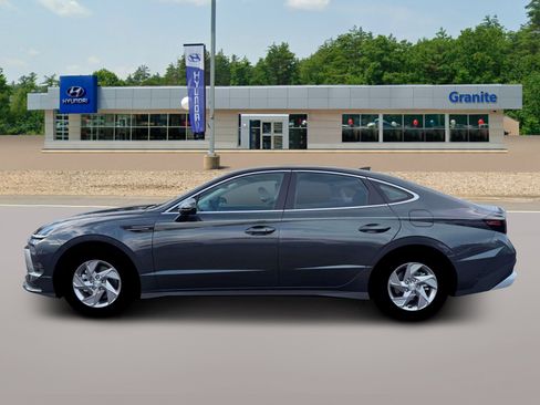 New 2026 Hyundai Sonata SE image 3