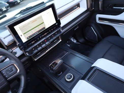 Used 2022 GMC Hummer EV Edition 1 w/ LPO, Illumination Package AWD/4WD image 29