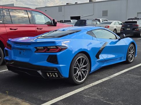Used 2025 Chevrolet Corvette Stingray Preferred Cpe w/ Z51 Performance Package RWD image 6