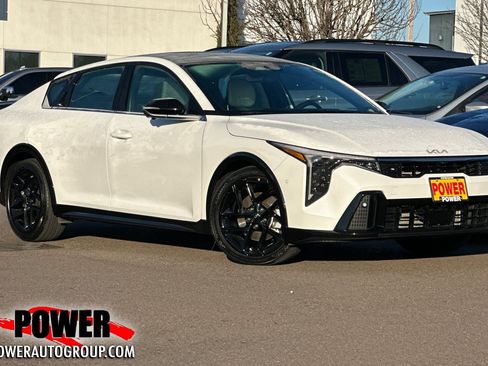 Used 2025 Kia K4 GT-Line Turbo image 1