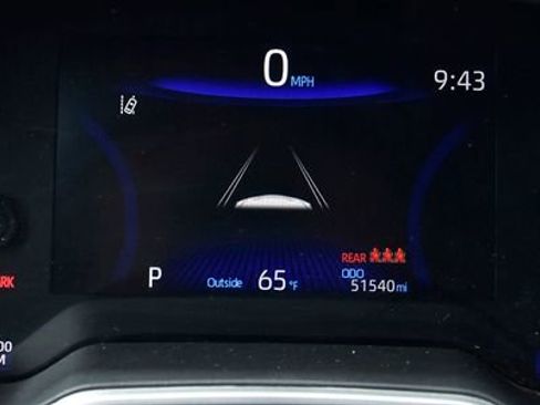 Used 2022 Toyota Corolla Cross XLE w/ Convenience Package image 27