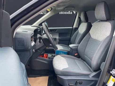 Used 2022 Ford Maverick XLT w/ XLT Luxury Package image 9