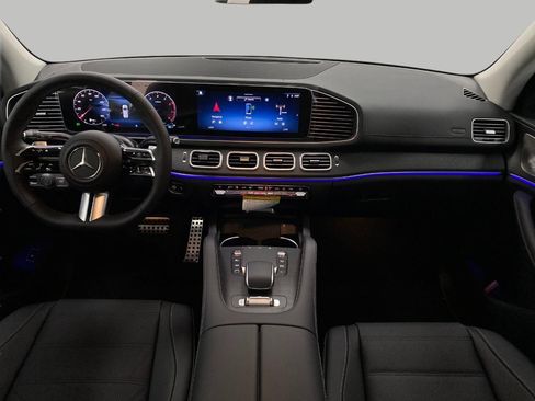 New 2026 Mercedes-Benz GLS 450 4MATIC image 23