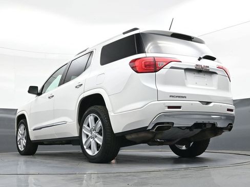Used 2019 GMC Acadia Denali w/ Technology Package FWD image 30