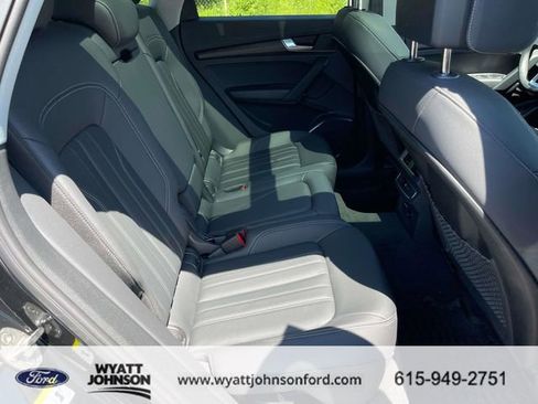 Used 2023 Audi Q5 2.0T Premium w/ Convenience Package AWD/4WD image 24