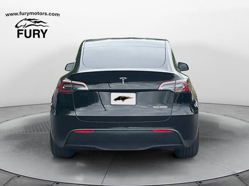 Used 2022 Tesla Model Y Performance AWD/4WD image 4
