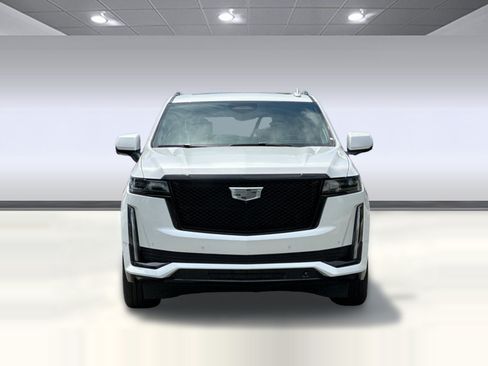 Used 2024 Cadillac Escalade ESV Sport Platinum w/ LPO, ONYX Package AWD/4WD image 6