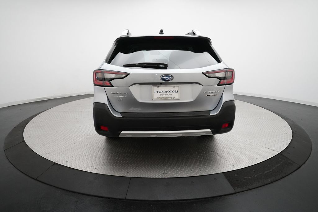 Certified 2025 Subaru Outback Touring AWD/4WD image 27