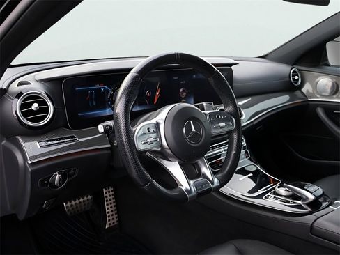 Used 2019 Mercedes-Benz E 63 AMG S image 20