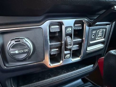 New 2026 Jeep Gladiator Sport AWD/4WD image 22