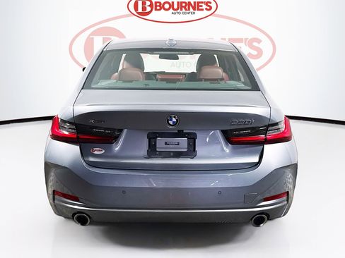 Used 2023 BMW 330i xDrive Sedan w/ Premium Package AWD/4WD image 11