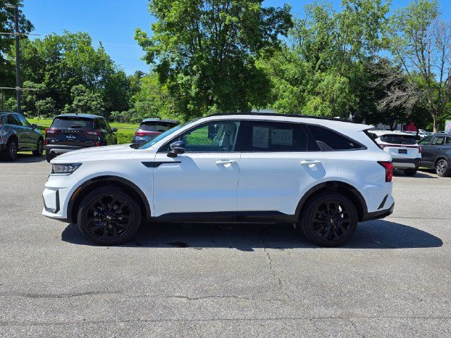 Used 2021 Kia Sorento SX AWD/4WD image 5