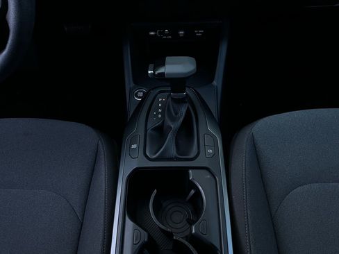 Used 2025 Kia K4 LXS image 14